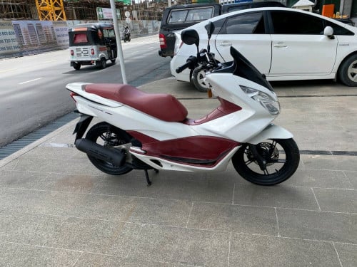 Honda pcx 2015