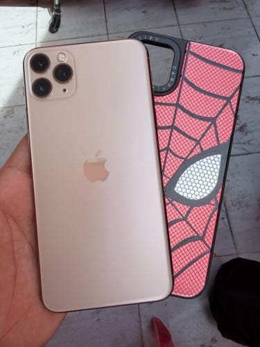 iPhone 11 Pro Max LL/A 256GB ថ្មសុិន 75 % ស្អាត 98% សានុំសុិនទាំងអស់