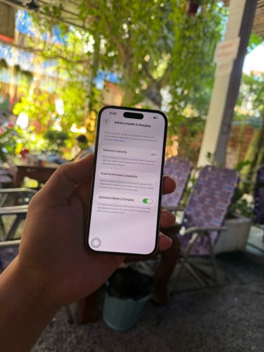 iPhone 14 Pro សាណុំ
