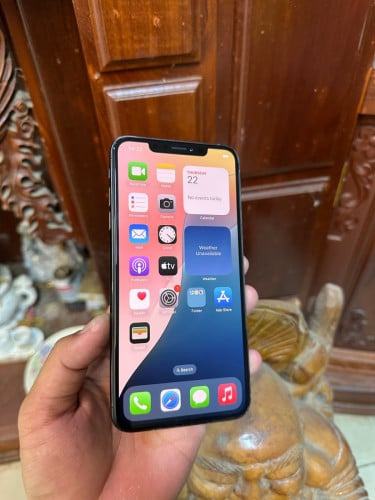 iPhone XS Max 64G អត់ស្គែន អេក្រង់សុីន ស្នាមបន្តិច