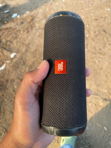 JBL Flip3 ខូចតែថ្មនៅដំណើរការ