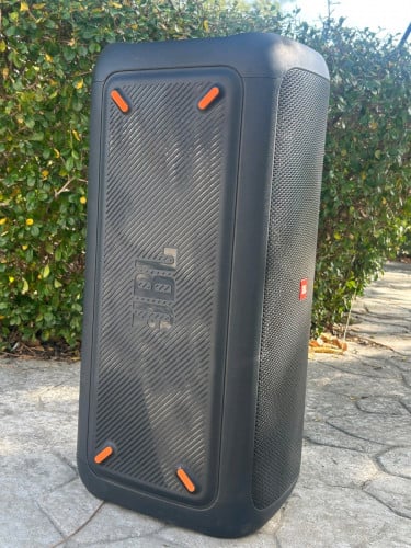 JBL partybox 310 អីវ៉ាន មួយទឹក នៅស្អាត សានុំ