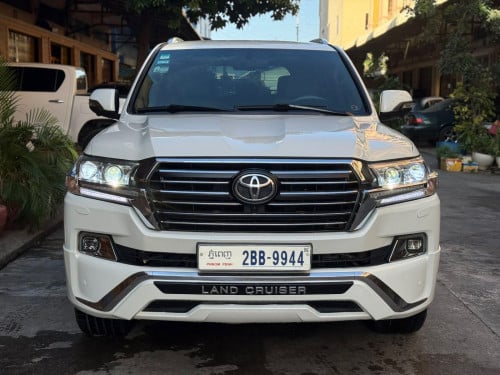 Land Cruiser 08 up 021