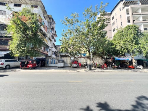 Land For Sale- Daun Penh