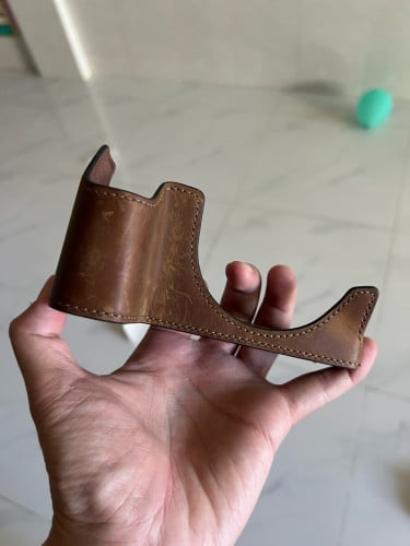 leather case fo canon R8/RP