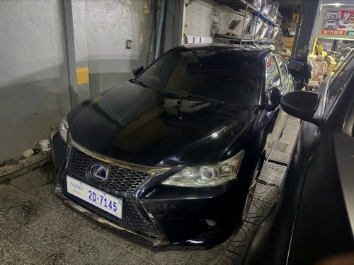 Lexus CT200h 2011 ( ម្ចាស់ដើម