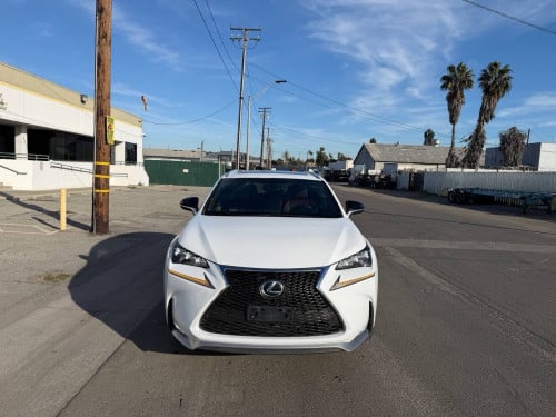 Lexus Nx200t F Sport 2016 គុជ​3​ ក្នុង​ឈេីរី​ ឡានកាលី