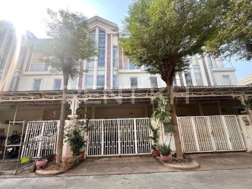 Link house for rent near Aeon2 mall