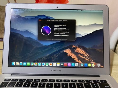 MacBook Air 2015 នៅល្អប្រើ ថ្មប្រហែល៥ម៉ោង