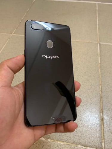 Oppo R15