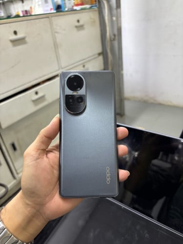 Oppo Reno10 5G 256G Ram8G Sim2 បែកថាច់ អត់ដើរប៊ូតុង
