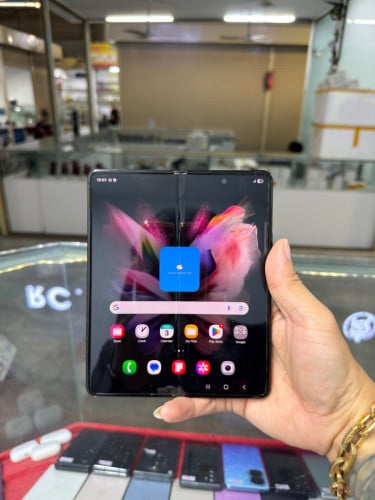 Samsung Fold 3 Black Company Ram12GB HD256GB Phone Condition 97% , ម៉ាស៊ីនសានុំ