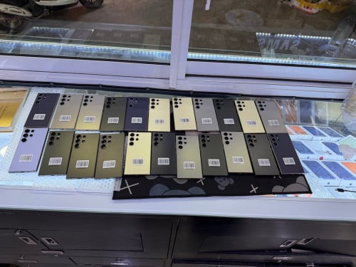 Samsung s24ultra 256G /512G ក្រុមហ៊ុន sim2