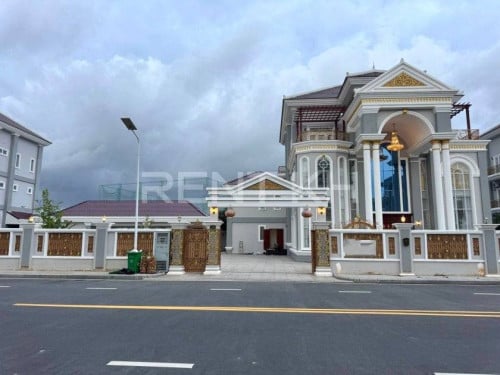 Single Villa for rent at Russey Keo 598