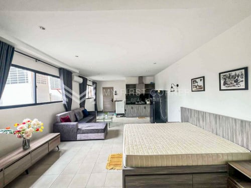 Studio one bedroom For Rent