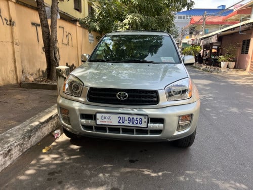 Toyota RAV4 2001ប៉ុង1ឡានថ្មីសំបកកង់ថ្មី4គ្រាប់