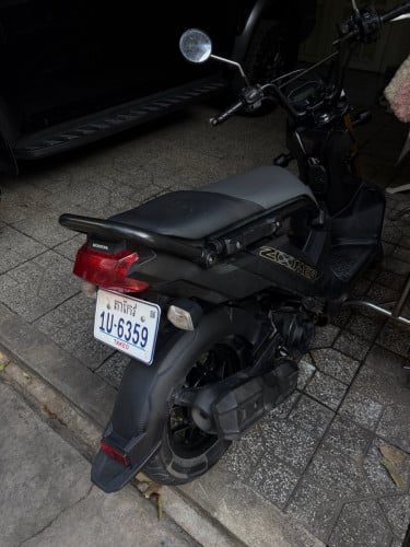 Zoomer 2020 ក្រុមហ៊ុន