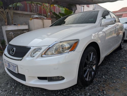 ឡានលក់ម្ចាស់ទីមួយ