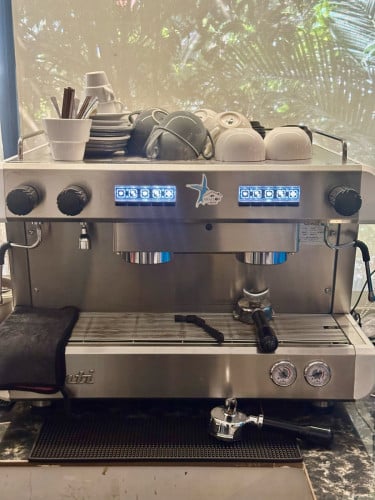 លក់ម៉ាសុីនកាហ្វេ១ឈុត លក់ទាំងអស់