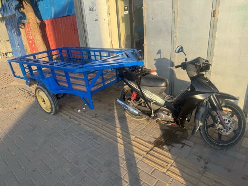 ម៉ូតូនិងរម៉កទើបកាត់