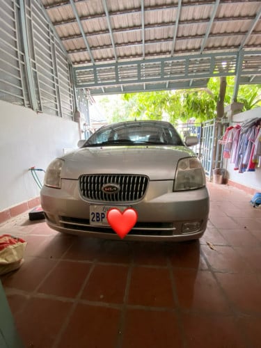 លក់​ព្រោះ​មិន​សូវ​មាន​ពេល​ប្រេី​ប្រាស់​