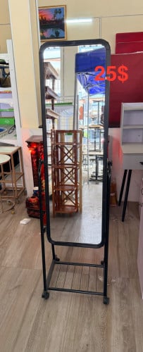 កញ្ចក់​បញ្ឈរ