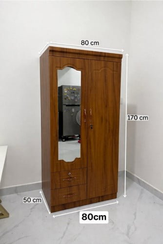 ទូដាក់ខោអាវ