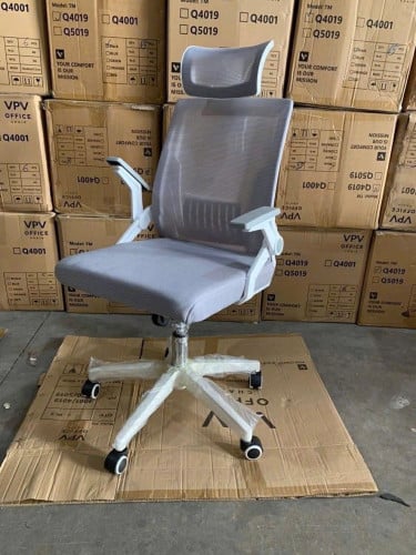 កៅអីធ្វើការ