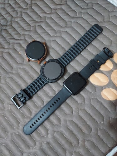 លក់នាឡិកាបីហ្នឹង 10 ដុល្លារ