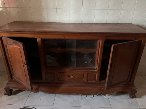 លក់ទូតាំង 150