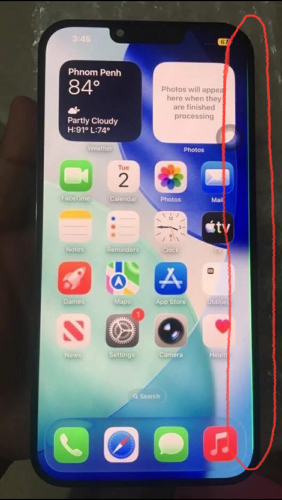 អេក្រង់​ហ្ស៊ីន​13Pro max អត់​ដេីរថាច់1ជួរដូចគូសក្នុងរង្វង់ Sell 35$