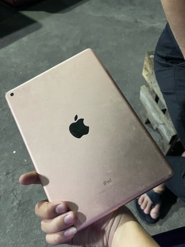 បែកអេក្រុងយកទៅកាប់សាច់15$ បែកតែអេក្រុងម៉ាសុីនដំណើរការធម្មតា