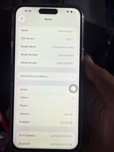 លក់15pro max 256g  passប្រេី wifi​អត់ចេញcamera មុខ អាចភ្ចាប់ទៅទូរសព្ទ័មួយទៀតបាន