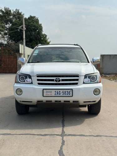 ស៉ីនមួយជុំ ធានាមិនខុសឡាន ឆ្នាំ 2002 ប៉ុង1 Limited Full option មកមើលខាតជើងជួនសាហ៊ុយ200$