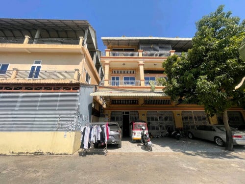 តំលៃលក់ខាត ផ្ទះ3ជាន់ USD135, 368 វាយតំលៃទីផ្សារបាន15ម៉ឺនក្រាស់