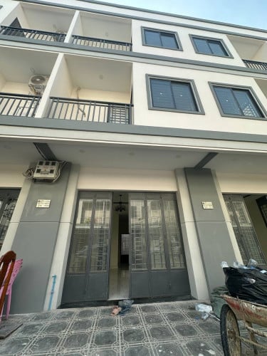 ផ្ទះជួល350$