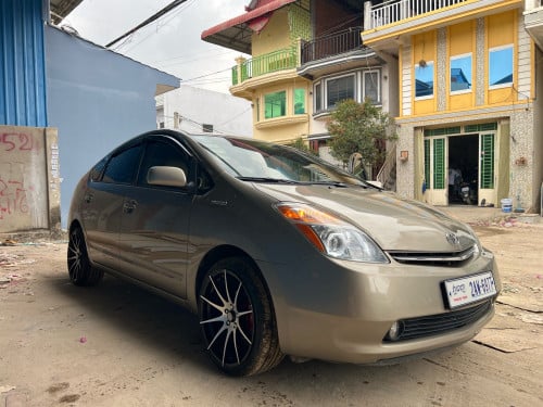 ស្តេចឡានPRIUS-2006Full Options JBL 98% ម្ចាស់ដើមតែម្នាក់គត់