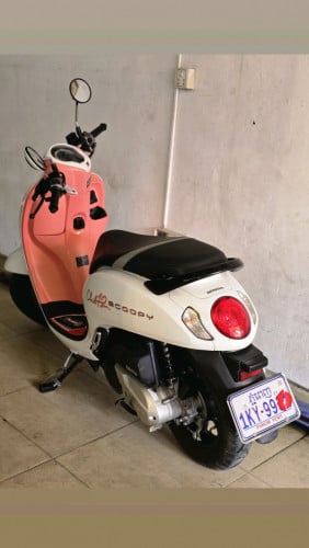 ចង់លក់ ម៉ូតូ Scopy Club 024 ស្មាតឃី ក្រុមហ៊ុន