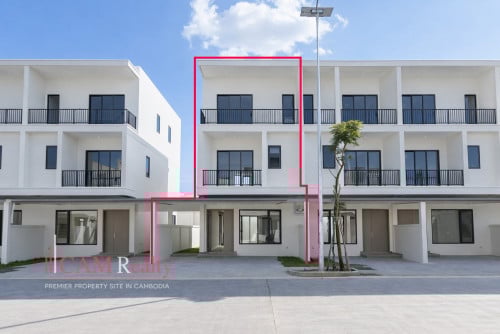 វីឡាកូនកាត់ល្អ V2 សម្រាប់លក់ក្នុងបុរីចន្ទគិរី - Corner Villa For Sale in Borey Chankiri 2