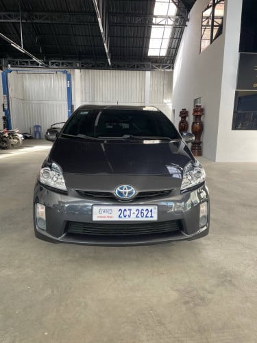 010 Prius Option 2 up 3 ឡានថ្មី