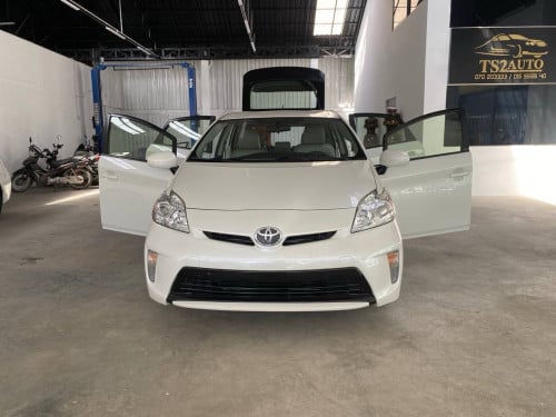 012 Prius option 3 ឡានថ្មីទឹមរៀបចំហើយ