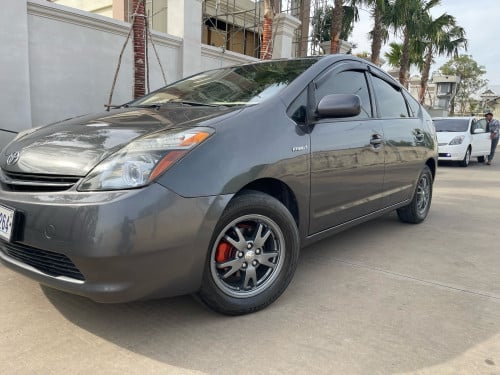 07 half full ឡានស្អាតអត់បុកប៉ះ​ សាច់ដែកថ្មី​ ទឹកថ្នាំនៅសុីនច្រេីនថ្មីណាស់