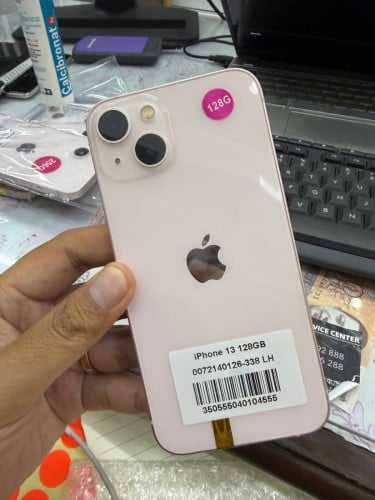 13 128GB LLA A ស្អាត ធានា 1ខែ