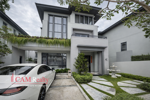 5 Bedrooms Queen A Villa For Sale In Borey Chip Mong 60M