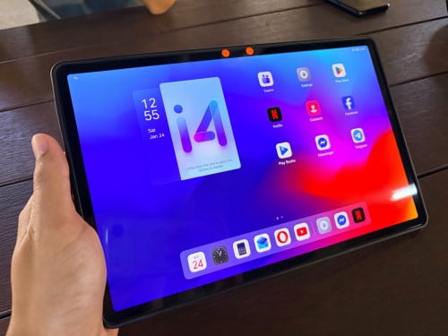 99.9999% OLED Lenovo Tab Pro 11
