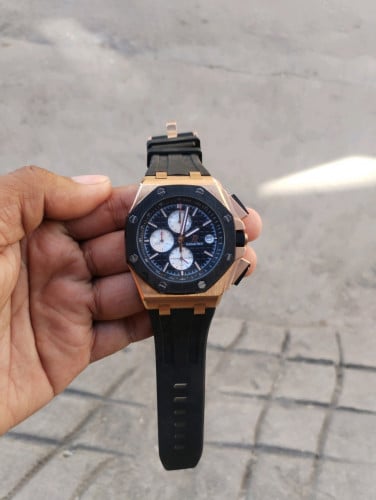 AP Quartz ជប៉ុន (ប្រើថ្ម)