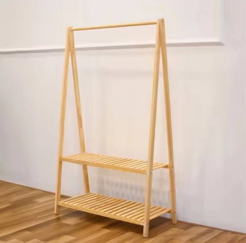 Clothes rack (ធ្នើសម្លៀកបំពាក់)