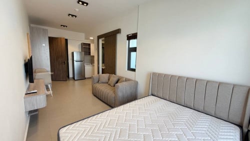 Condo Urban Village Phase 2 for rent