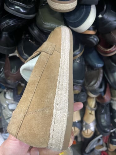 Geox ស្បែកឆៅ size 42.5-43 35$ 99%