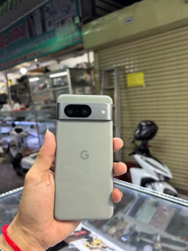 Google pixel8 128G Ram8G sim1 ជាំតិច voice អត់លឺ ឆ្លងអេក្រង់ម្ដងម្កាល